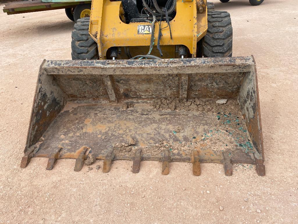 Cat 262D Skid Steer Loader