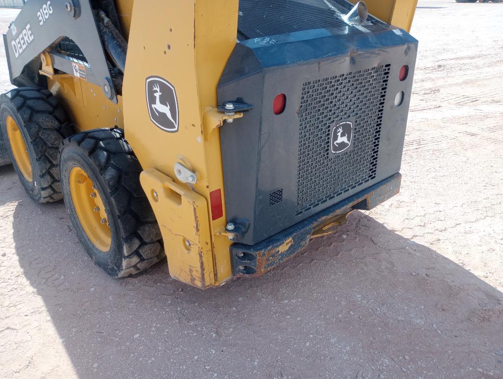 John Deere 318G Skid Steer Loader