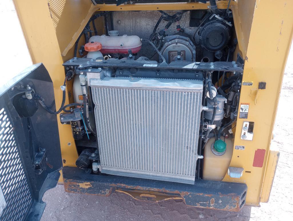 John Deere 318G Skid Steer Loader