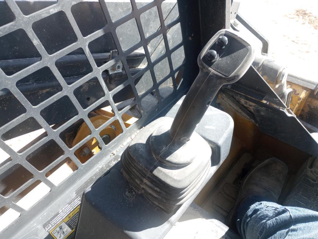 John Deere 318G Skid Steer Loader