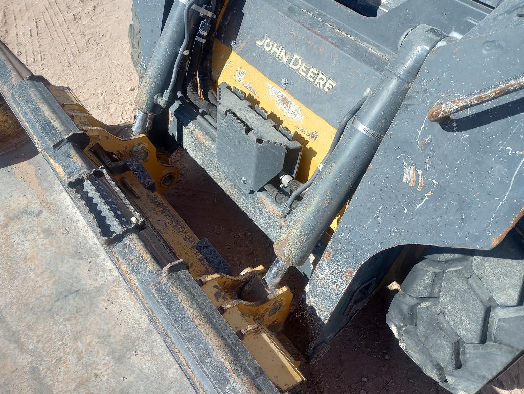 John Deere 318G Skid Steer Loader