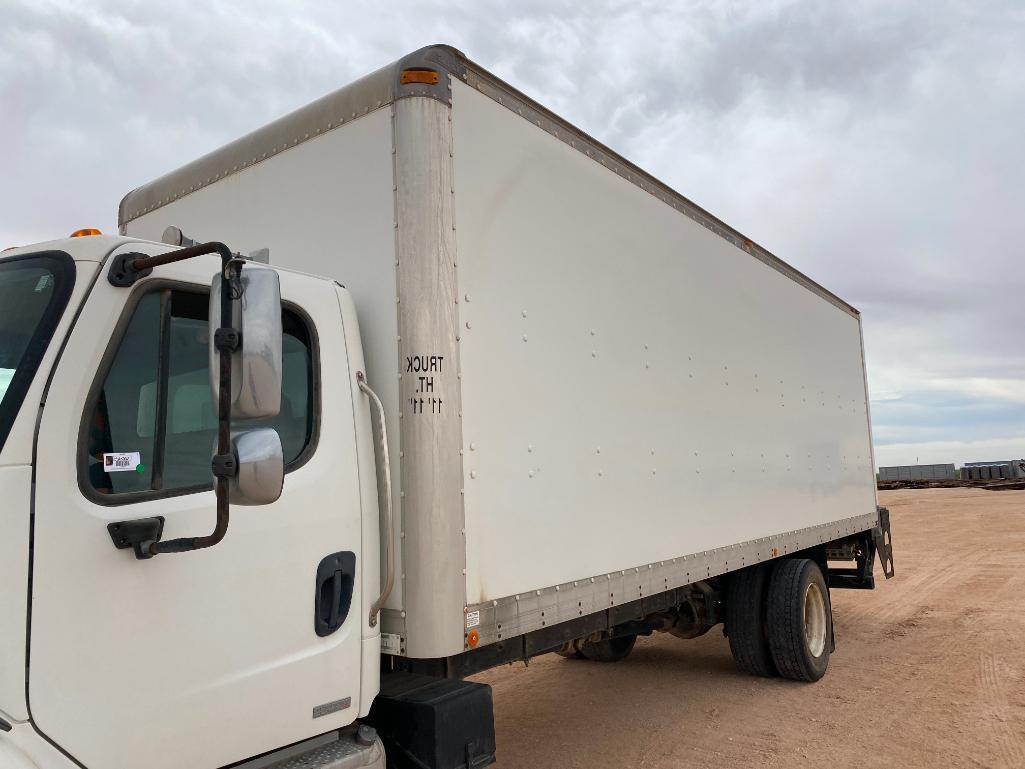2007 Freightliner Business Class M2 Box Truck