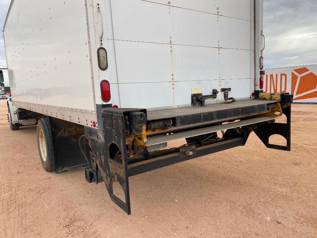 2007 Freightliner Business Class M2 Box Truck