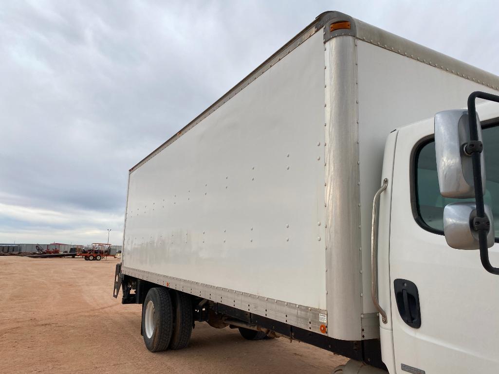 2007 Freightliner Business Class M2 Box Truck