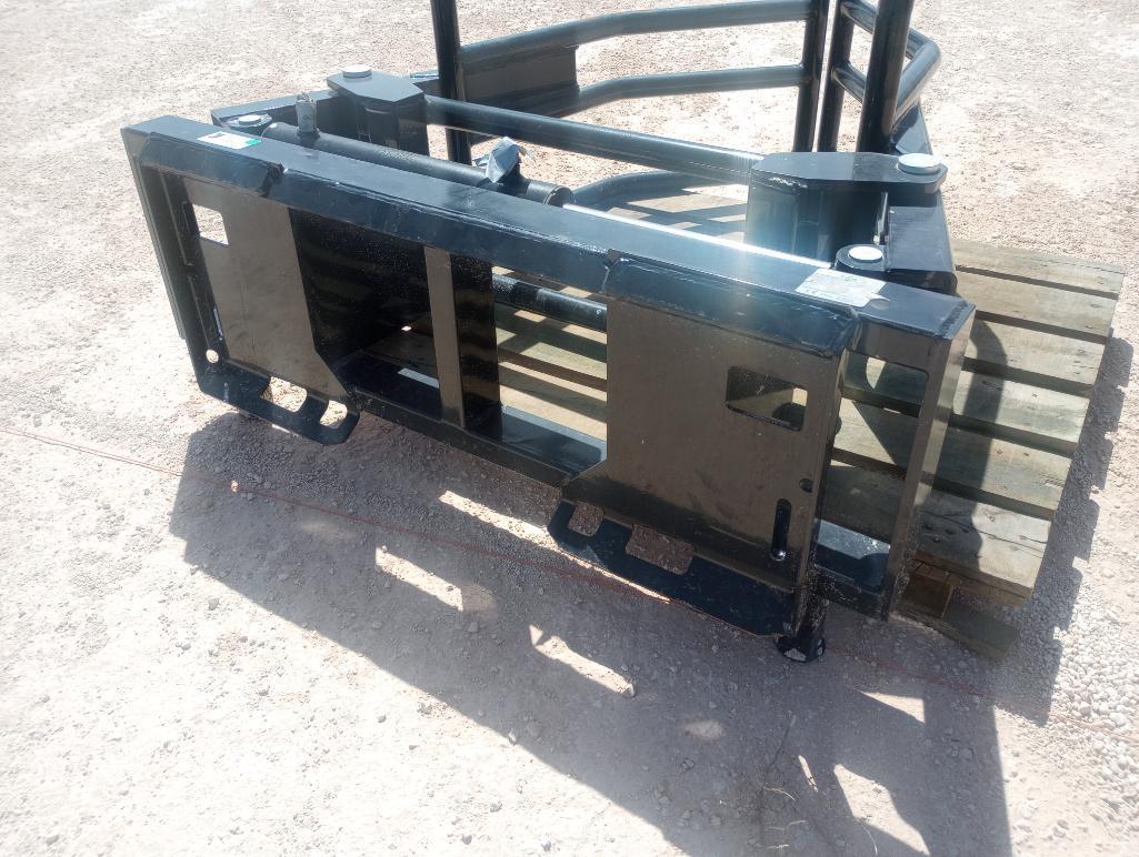 Unused Distributions S-RBG170 Hydraulic Bale Grapple (Skid Steer Attachment)