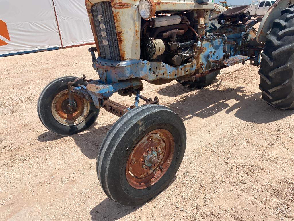 Ford 4000 Tractor