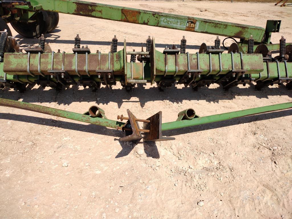 20Ft Great Plains Solid Stand