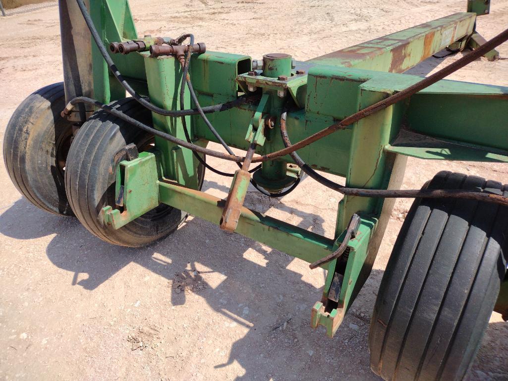 20Ft Great Plains Solid Stand