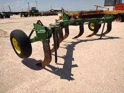 John Deere E0900 7 Shank Ripper