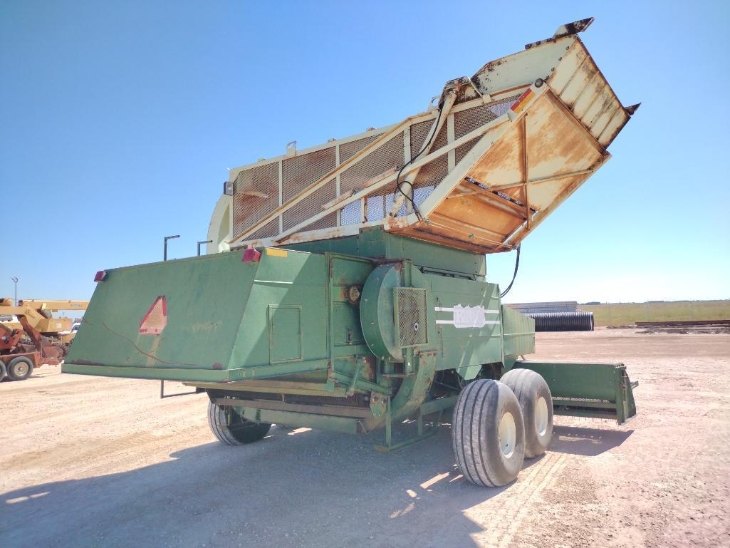 KMC Peanut Combine