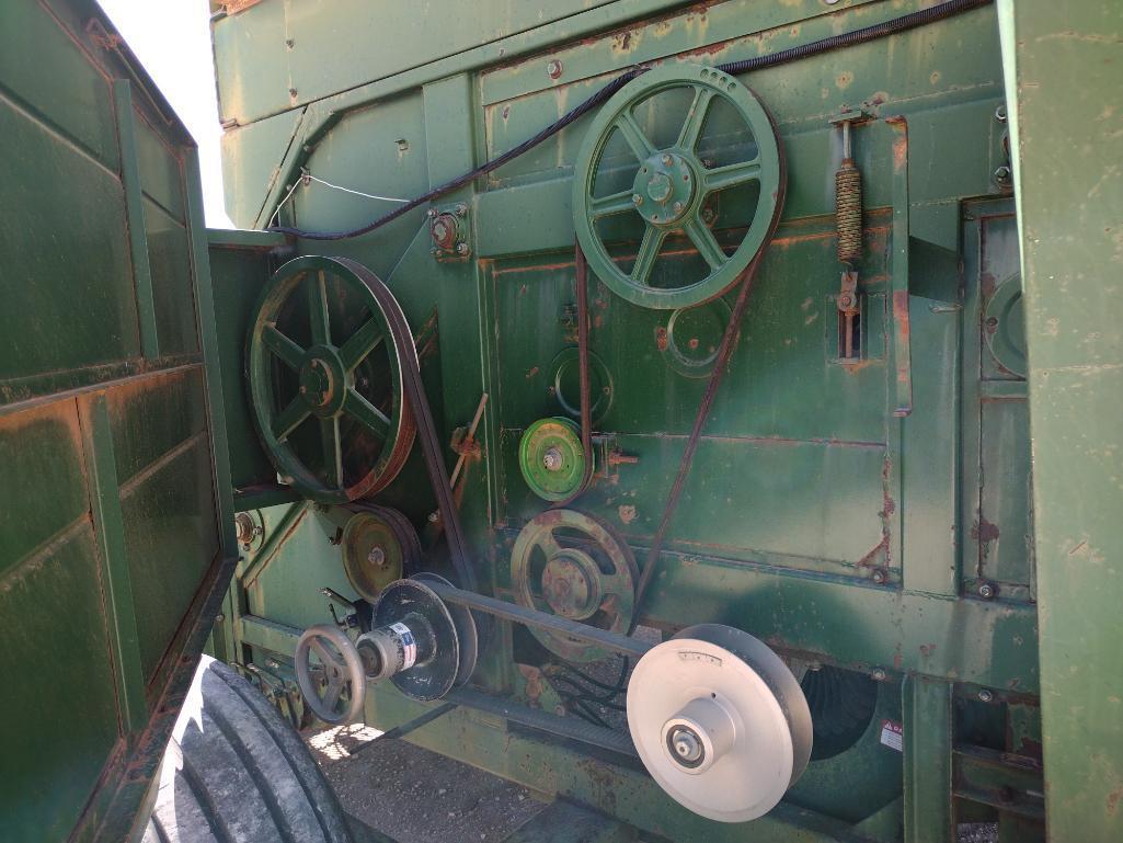 KMC Peanut Combine