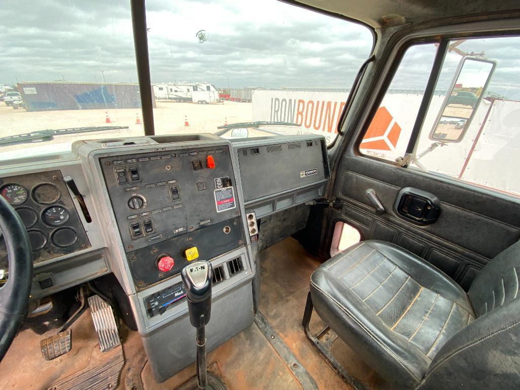 1999 Mack CH613 Truck Tractor