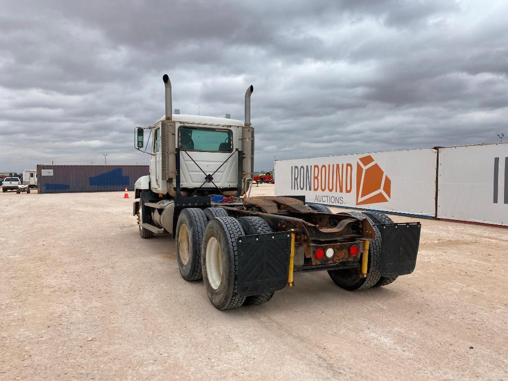 1999 Mack CH613 Truck Tractor