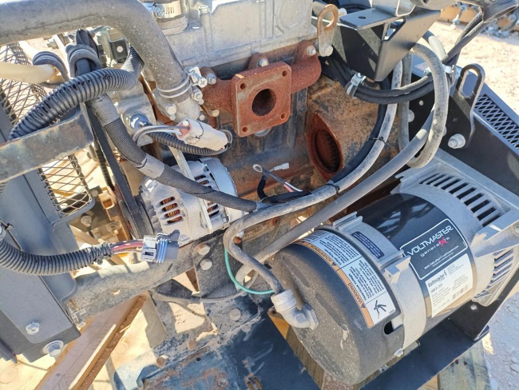 3 Cyl Perkins Diesel Engine w/Generator