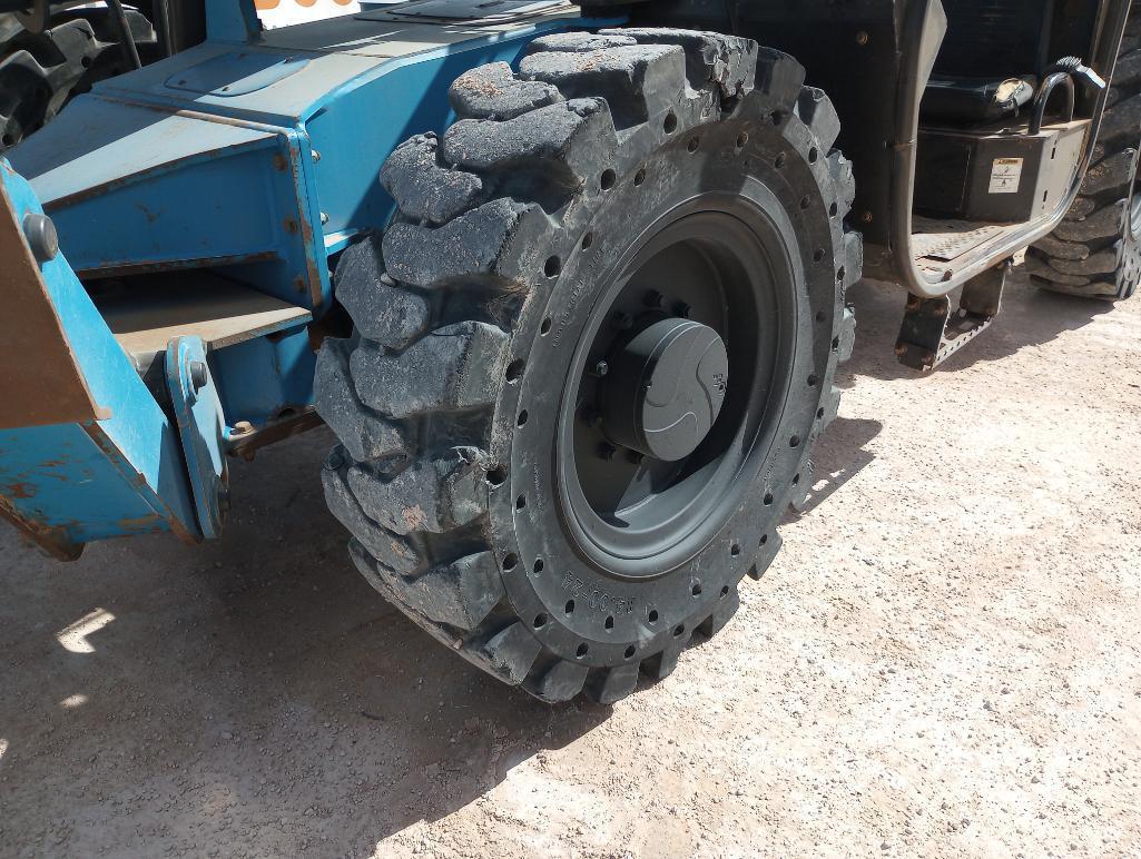 2015 Genie GTH1056 Telescopic Forklift