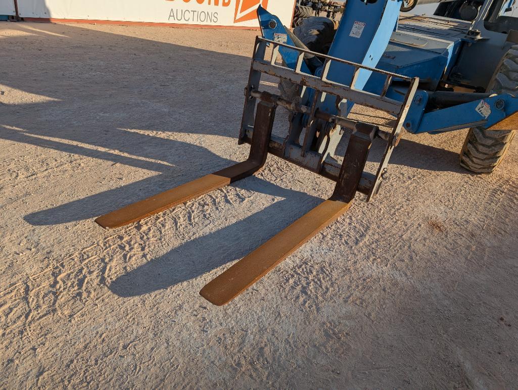Genie GTH-1056 Telescopic Forklift
