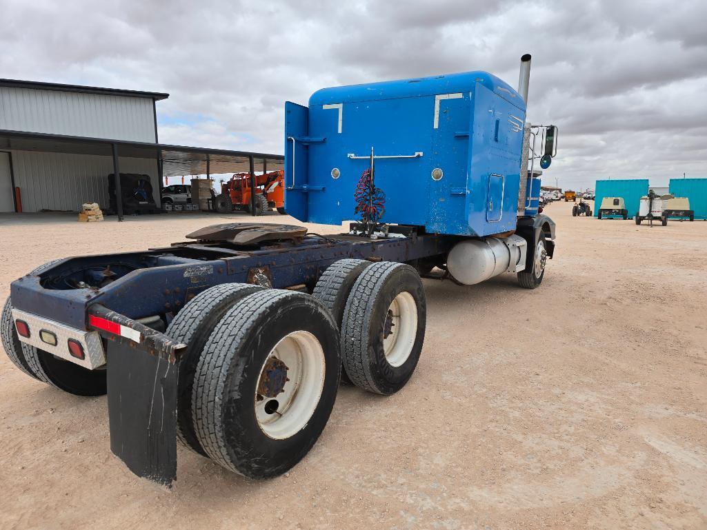 1992 Peterbilt 377 Truck Tractor