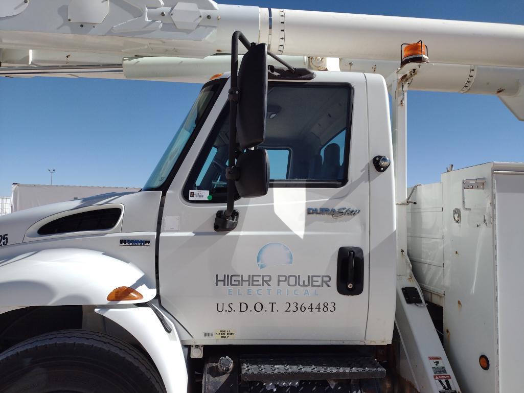 2008 International DuraStar 4300 Bucket Truck