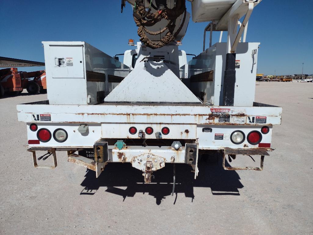 2008 International DuraStar 4300 Bucket Truck