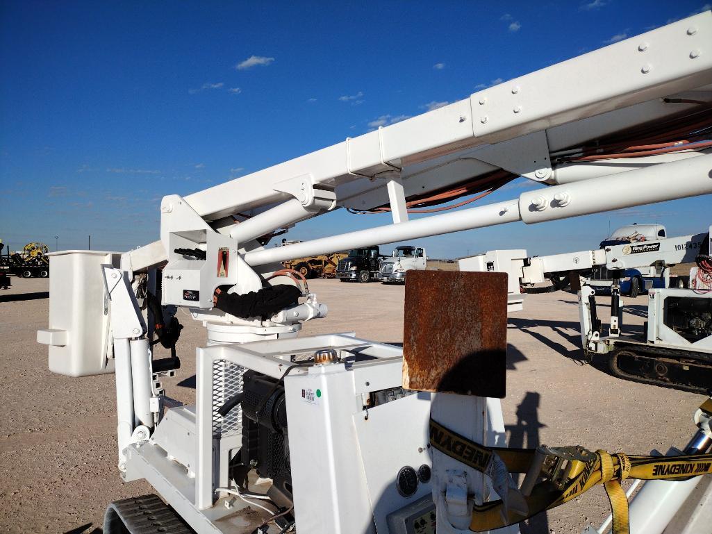 Crawler Bucket Lift