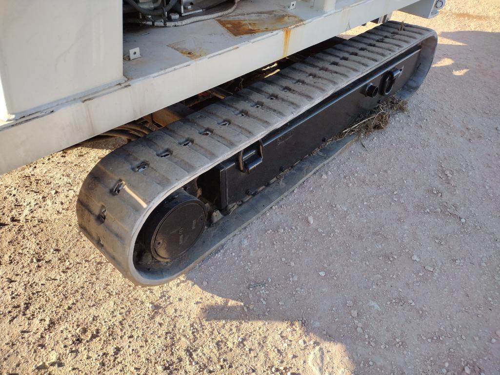 Crawler Bucket Lift