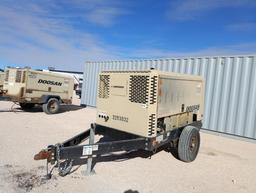 Doosan P425 Portable Air Compressor