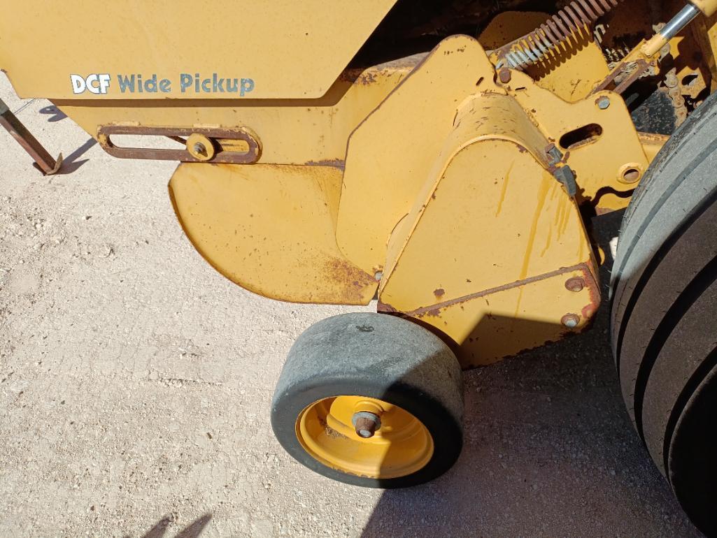 Vermeer 605M Round Bale Baler