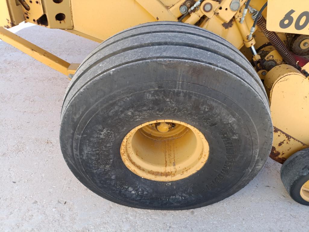 Vermeer 605M Round Bale Baler