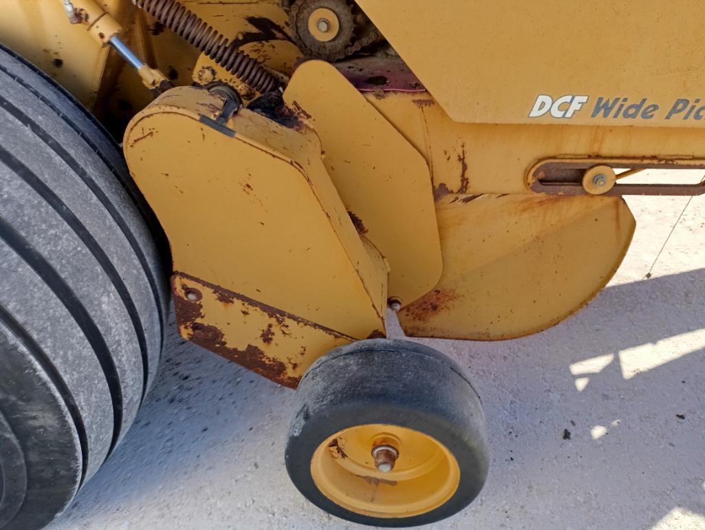 Vermeer 605M Round Bale Baler