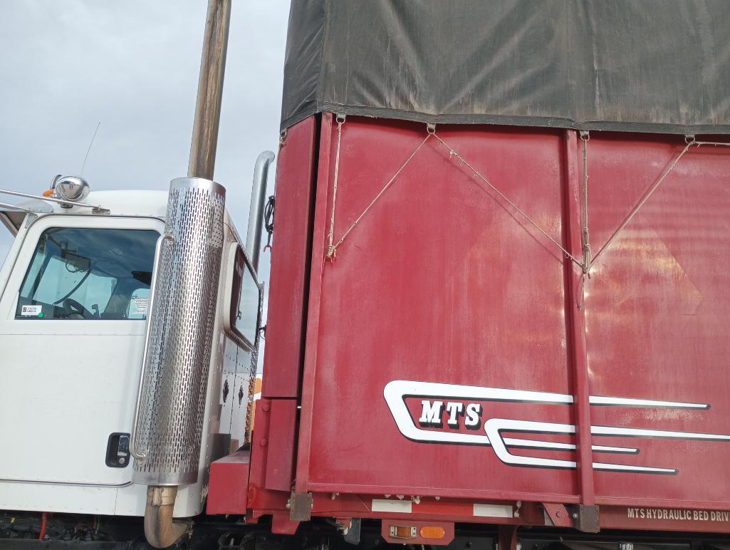 2012 Peterbilt 367 Module Truck
