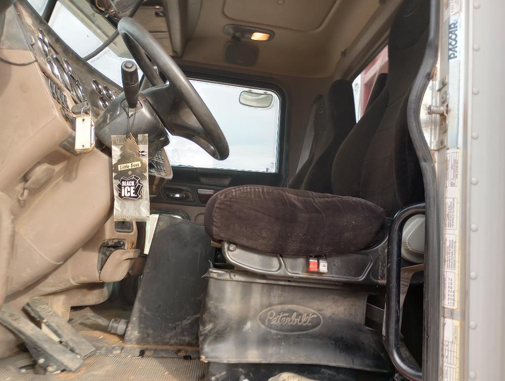 2012 Peterbilt 367 Module Truck