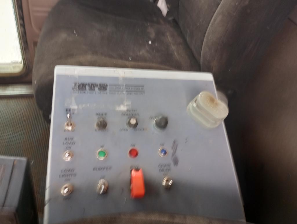 2012 Peterbilt 367 Module Truck