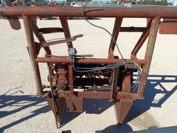 Roustabout Headache Rack w/Tulsa Winch