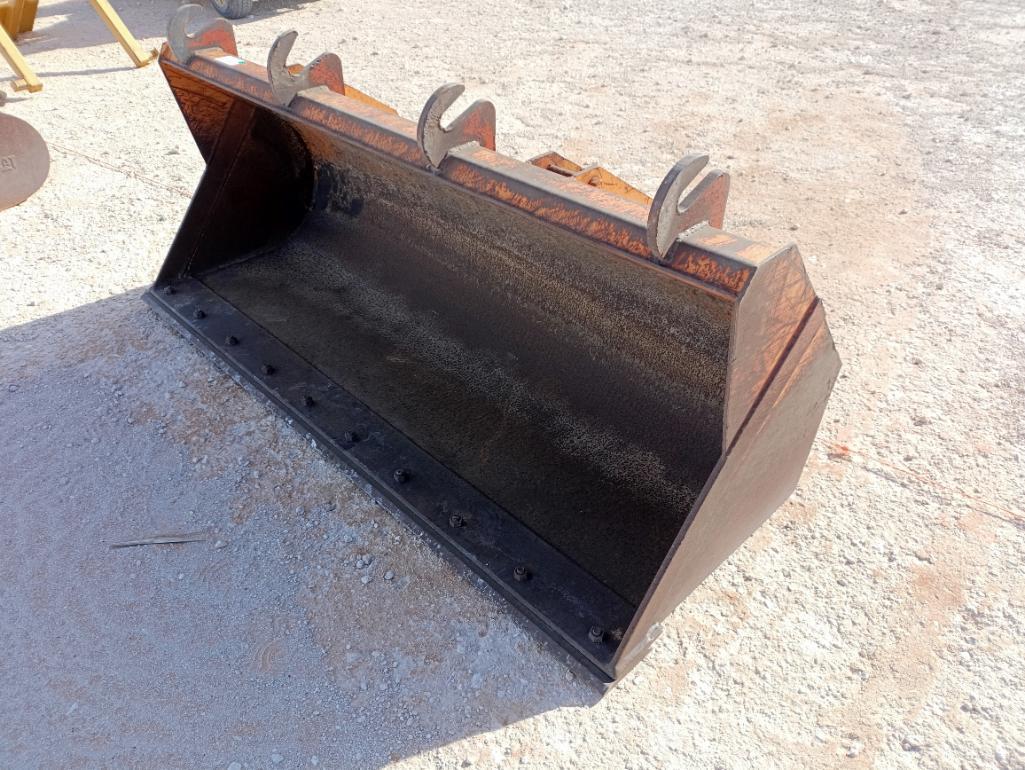 82'' Backhoe Bucket