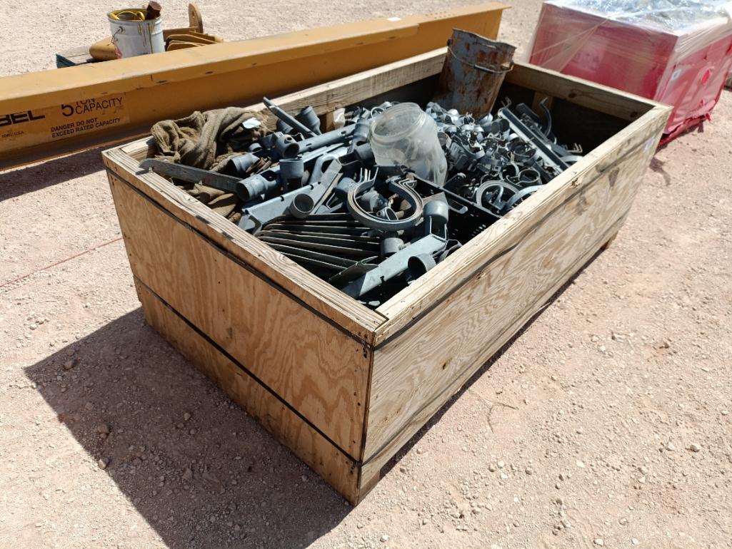 Pallet of Misc Fencing Material
