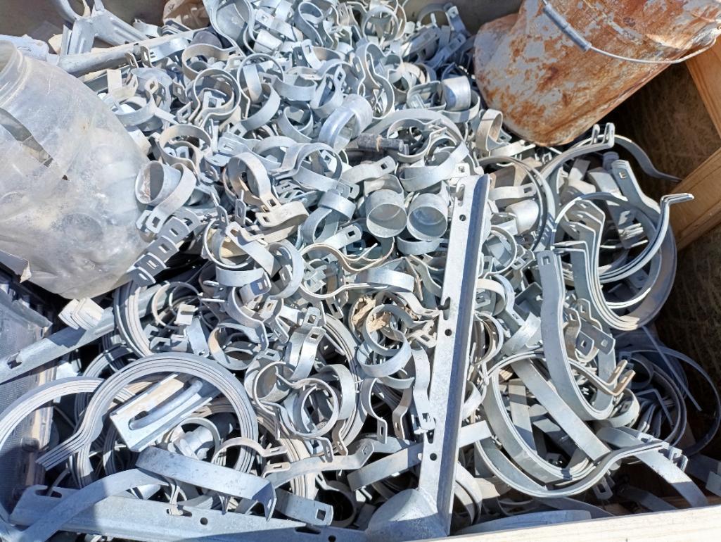Pallet of Misc Fencing Material