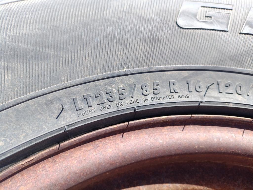 (4) Trailer Wheels w/Tires 235/85 R 16