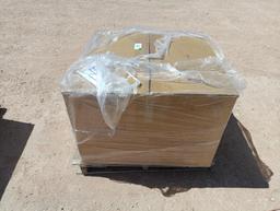 Pallet of Misc Caterpillar & International Filters & Parts
