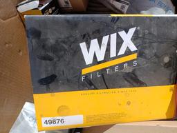 Pallet of Misc Caterpillar & International Filters & Parts