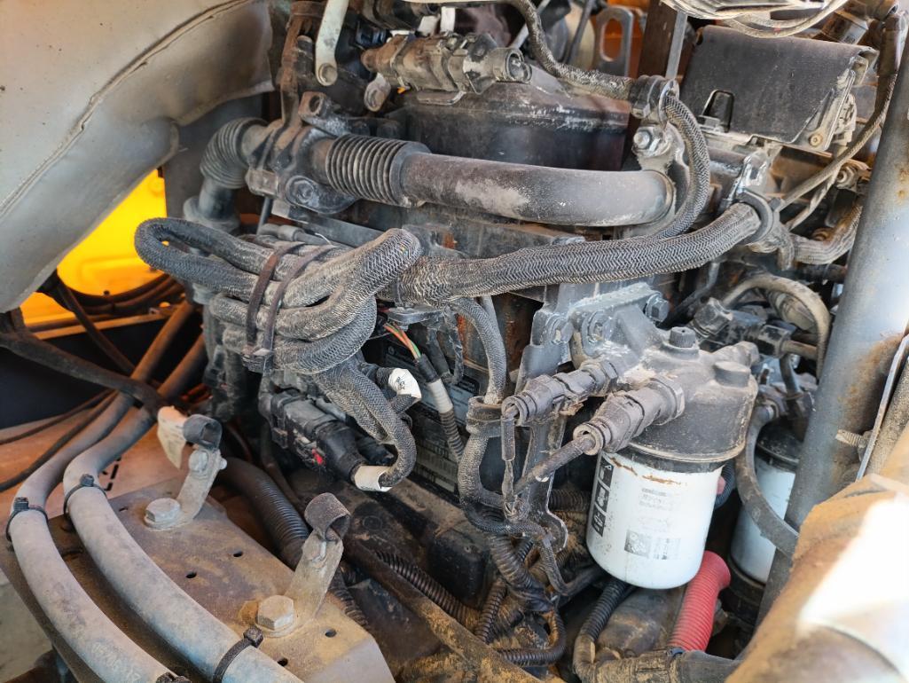2017 Atlas Copco XAS 440 JD8 Portable Air Compressor