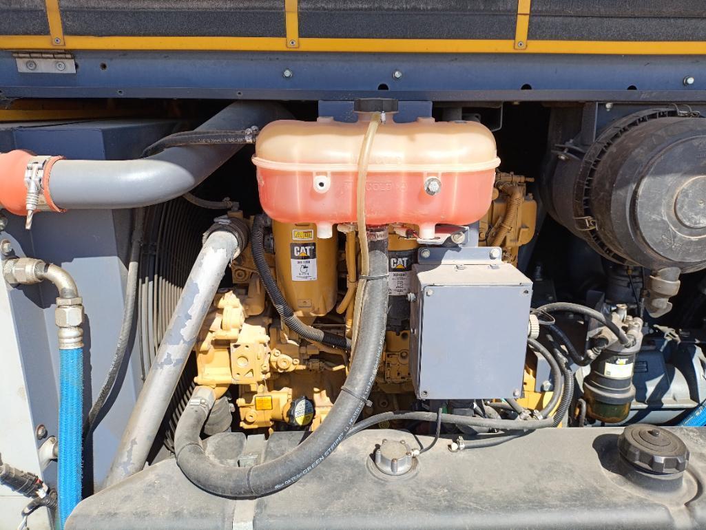 Atlas Copco XAVS 400 CD7 Portable Air Compressor