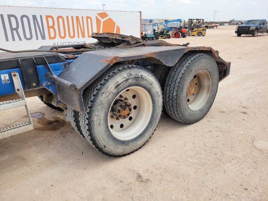 2005 Peterbilt 379 Winch Truck