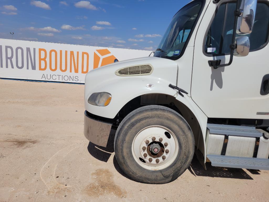 2011 Freightliner Business Class M2 Service Truck