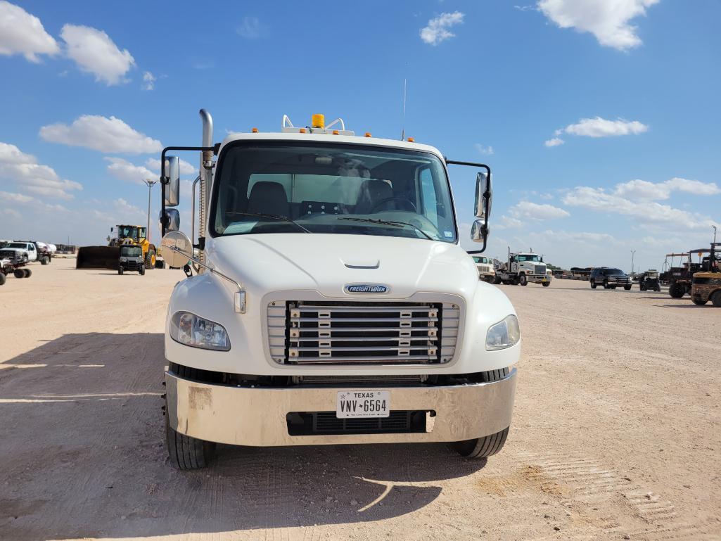 2011 Freightliner Business Class M2 Service Truck
