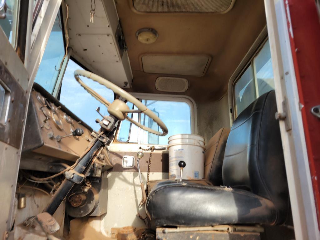 Peterbilt 359-S Drilling Rig Truck