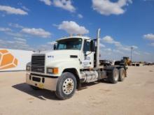 2009 Mack CHU613 Winch Truck