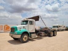 2004 Peterbilt 330 Roll Off Truck