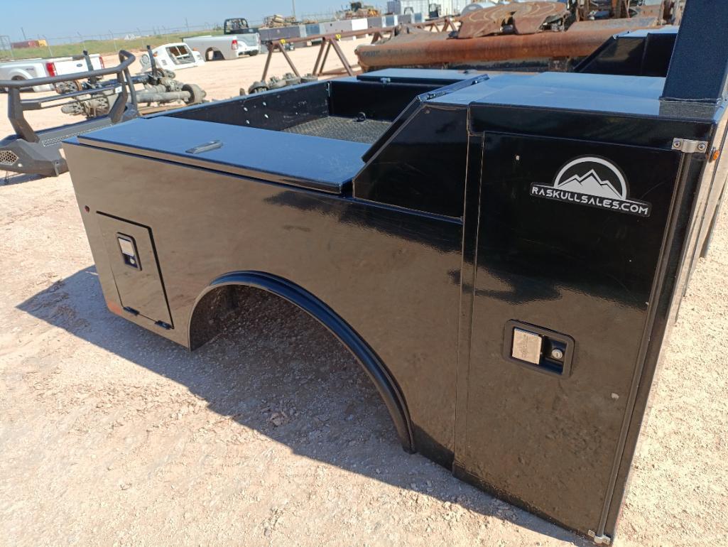 2023 Norstar Service Bed