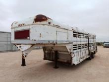 1983 Flying Goose Gooseneck Livestock Trailer
