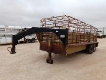 Dugan Gooseneck Livestock Trailer